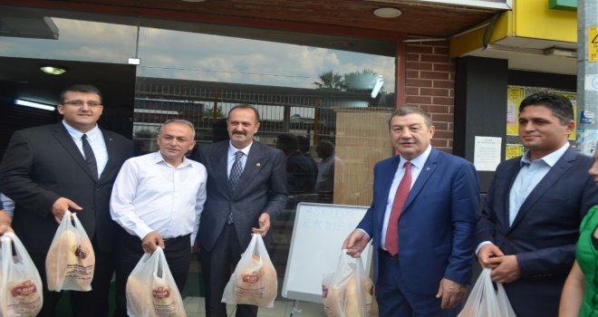 Askıda Ekmek Projesine Bir Destek De İzmirden