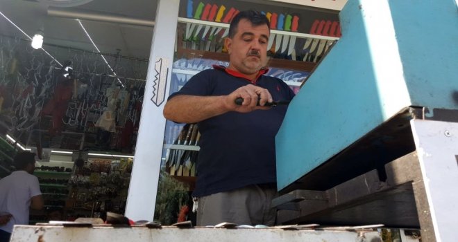 (Özel Haber) Bıçakçılardan Uyarı: Kurbanı Tek Bıçakla Kesmeyin