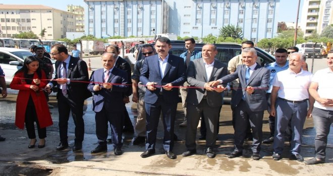 Çevre Ve Şehircilik Bakanı Kurum Cizrede