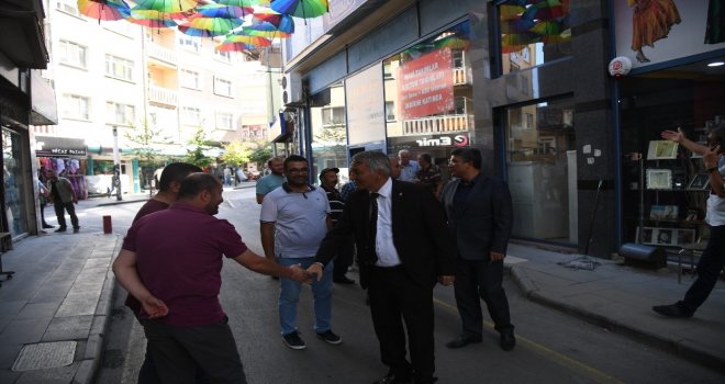 Ispartadaki Şemsiyeli Sokak, Belediye - Esnaf İşbirliğinde Güzelleştirilecek