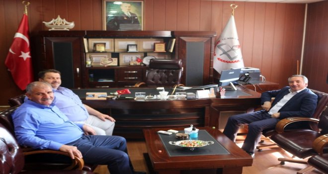 Rektör Karabuluttan Milli Eğitim Müdürü Turana Ziyaret