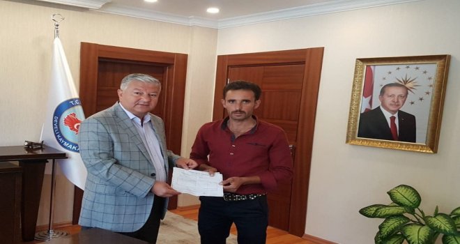 Kurbanı 10 Bin Tlye Sattı, Parayı Devlete Bağışladı
