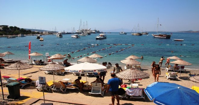 Lübnanlı Turistler Bodruma Gemi İle Geldi