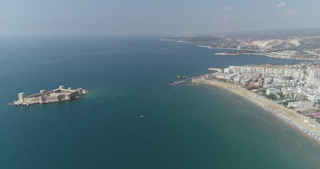 Mersin Sahillerinde Bayram Tatili Hareketliliği