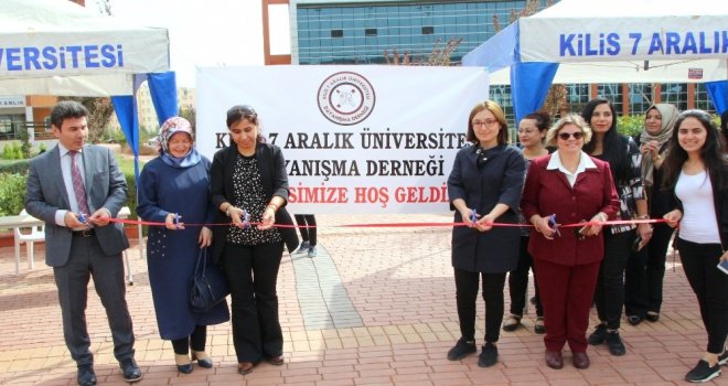 Üniversitede Kermes