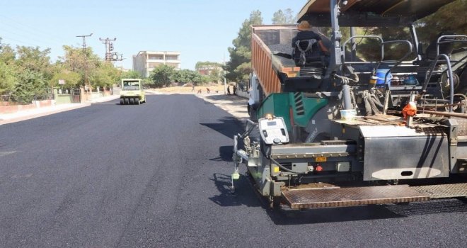 Kayyum Geldi, Siirtte Asfaltlanmayan Yol Kalmadı