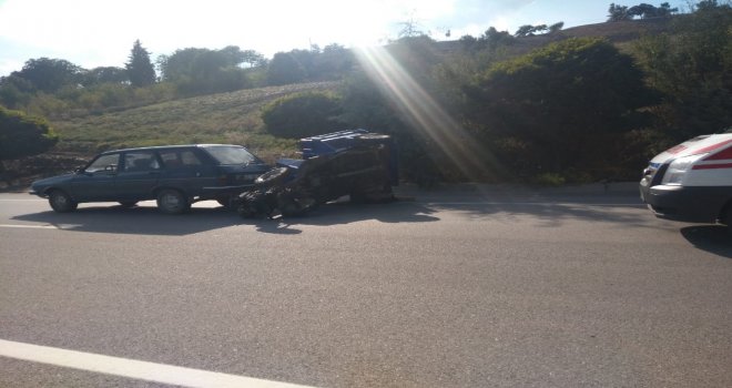 Gedizde Trafik Kazası: 1 Yaralı