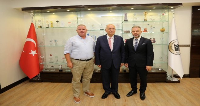 Lokman Ertürkden Başkan Fethi Yaşara Taziye Ziyareti