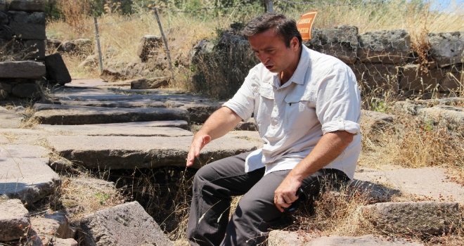 (Özel) Antik Kentteki 2 Bin 800 Yıllık Su Sistemi Günümüze Taş Çıkartıyor