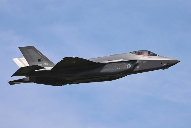 Tsk:türk Savaş Pilotu F-35 Uçağı İle Abddeki İlk F-35 Uçuşunu 28 Ağustosta Gerçekleştirilmiştir.