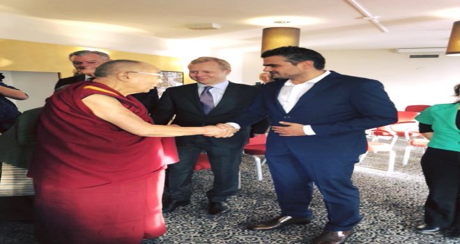 Türk Asıllı Milletvekilinden Dalai Lamaya Çağrı