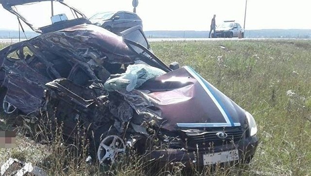 Rusyada Düğün Kortejinde Kaza: 1 Ölü