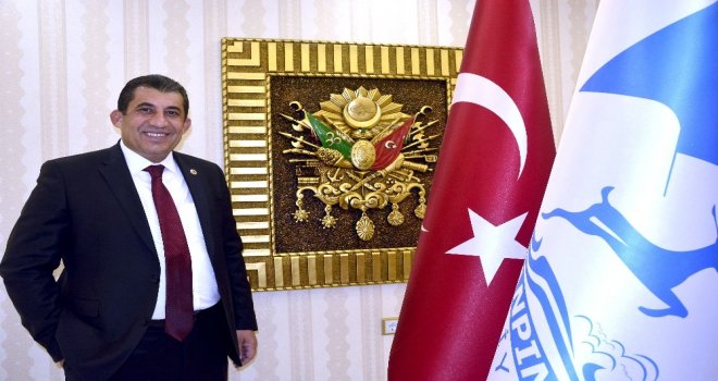 Belediye Başkanı Menderes Atilladan Amerikaya Tepki