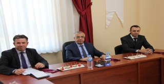 Rektör Şengörür: Öğrencileri Çok İyi Anlamamız Lazım