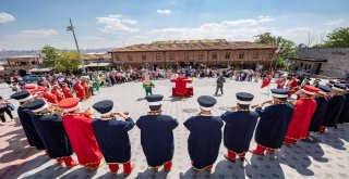 Ankara Kalesinde Turistlere Mehterli Karşılama
