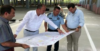 Başkan Işıktan Kapalı Pazaryeri İçin Yetiştirilsin Talimatı