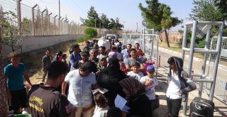 Bayram İçin Ülkesine Giden 3 Bin Suriyeli Döndü
