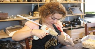 (Özel) Fıstık Kabuğu Sanatı İnşaat Sektörüne Giriyor