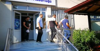 Maskeli Saldırgan Güvenlik Kamerasına Yakalandı