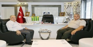 Kulalar İle Kutlu Bir Araya Geldi