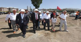 Hayırsever İşadamı Rauf Azaktan İmam Hatip Ortaokulu