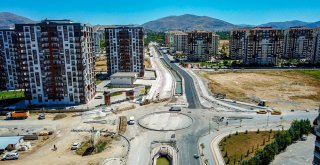 Barguzu Caddesi Düzenleniyor