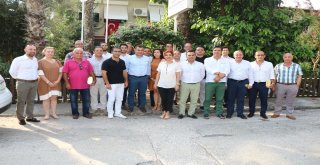 Tanıtım Elçilerine Plaket Verildi