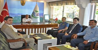 Müdür Alper Başkan Özdemir İle Bir Araya Geldi