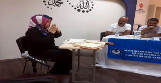 İşitme Engelliler Kuran Okuma Yarışmasına Buruk Bir Heyecanla Katıldı