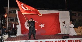 Bulanıkta Biz Biriz, Bir Ölür Bin Diriliriz Tiyatro Oyunu