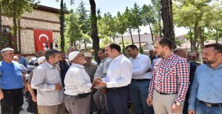 Başkan Altay Sahip Ata Camisinde Vatandaşlarla Buluştu