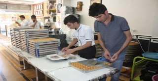 Tatlıcılarda Bayram Telaşı