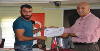 Bulanıkta Girişimcilik Sertifikası Dağıtımı