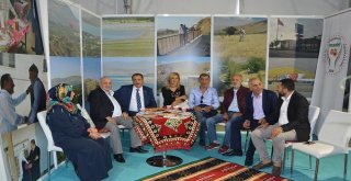 Kalenin Standı İlgi Odağı Oldu