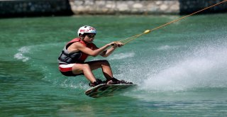 Su Kayağı Tutkunları Osmangazide Buluştu