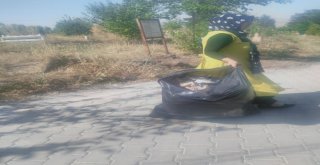 Varto Belediyesinden Bayram Öncesi Mezarlık Temizliği Yapıldı