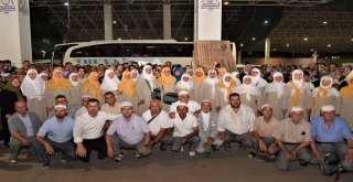 Çanda İlk Hac Kafilesi Uğurlandı