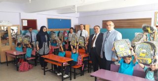 Pttden Öğrencilere Okul Seti