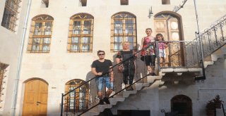 Definecilerin Harabeye Çevirdiği Evi Butik Otel Yaptı