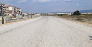 Burhaniyede Toplu Konut Bölgesine 21 Bin 700 Metre Kare Asfalt