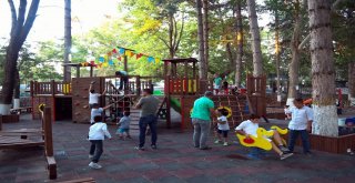 Develi Belediyesinden Çocuklara Bayram Hediyesi