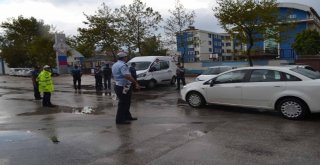 Yağmurlu Havada 90 Polisle Huzur Operasyonu