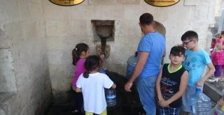 Kuraklığın Yaşandığı Kiliste Vatandaşlar Çeşmelere Yöneldi