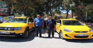 Dolarını Bozduranı Havaalanına Ücretsiz Götürecekler