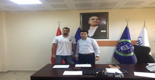 Boğaçhan Zambak Büyükşehirde