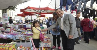 Başkan Ataç Pazar Ziyaretlerine Devam Ediyor