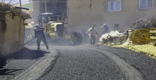 Battalgazi Belediyesi Sıcak Asfalt Çalışmalarına Devam Ediyor