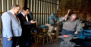 Vali Küçüktensuuçtuya Elektrik Müjdesi