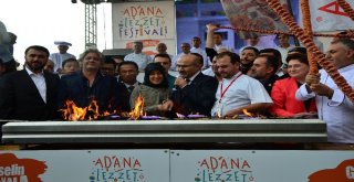 Adana Lezzet Festivalinde Mangal Ateşi Yakıldı