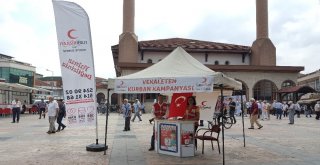 Kızılay Kurban Bağışı Standınıaçtı
